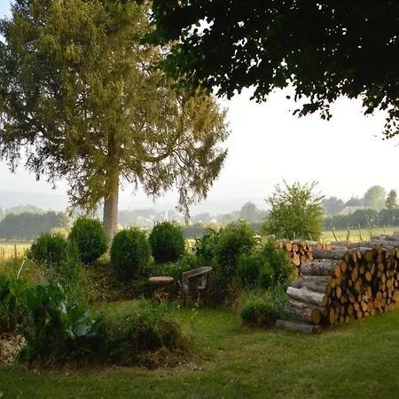 Kleine In Mit Garten *