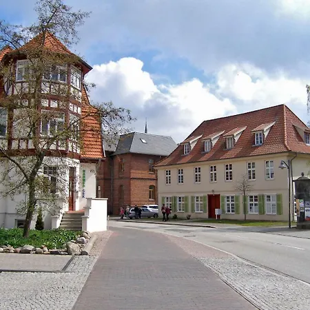 Апартаменты Kleine In Mit Garten Steffenshagen