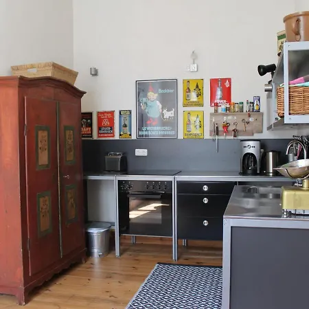 Appartement Kleine In Mit Garten