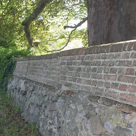 Kleine In Mit Garten Appartement